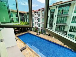 Landbay Condominium (D16), Condominium #371018501